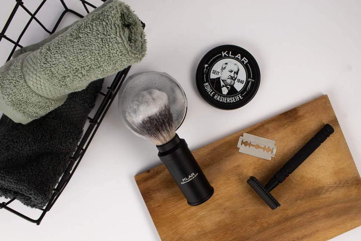 Rasier-Set mit Klar Rasierseifen