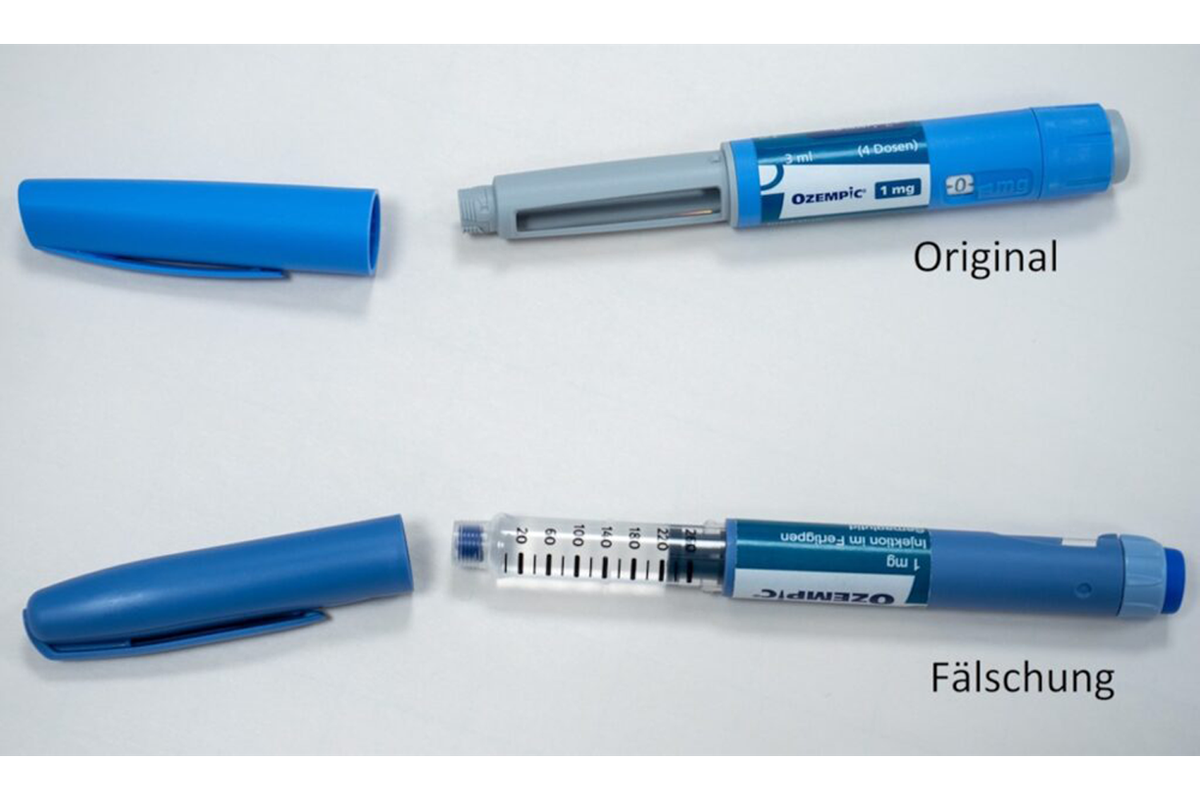 Gefälschter und Original-Pen des Medikaments Ozempic