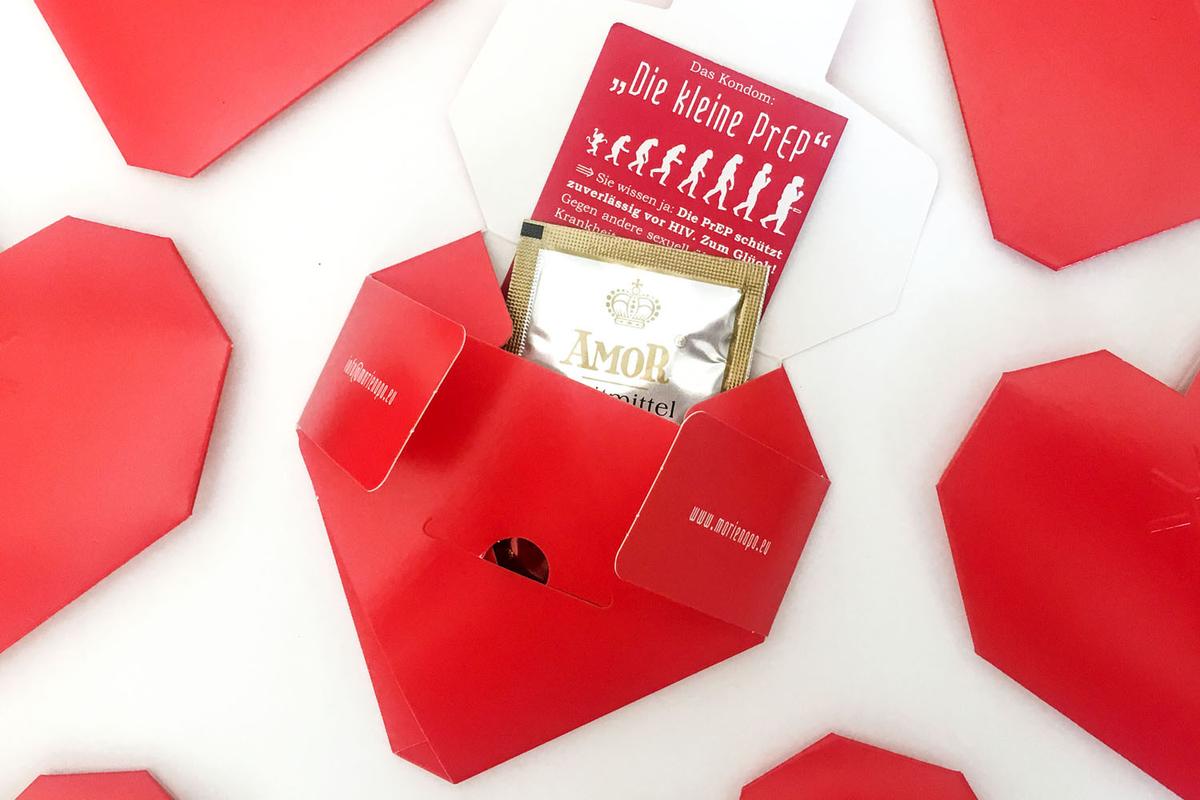 Herzschachtel mit Kondom "Die kleine PrEP"